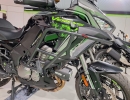 PROTETOR MOTOR CARENAGEM KAWASAKI VERSYS 1000 2020-2026/ 1100 2026-ATUAL/ TOURER 2022-ATUAL (PFM)