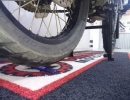 CAVALETE CENTRAL HONDA XRE 300 SAHARA 2024_ATUAL (PFM)